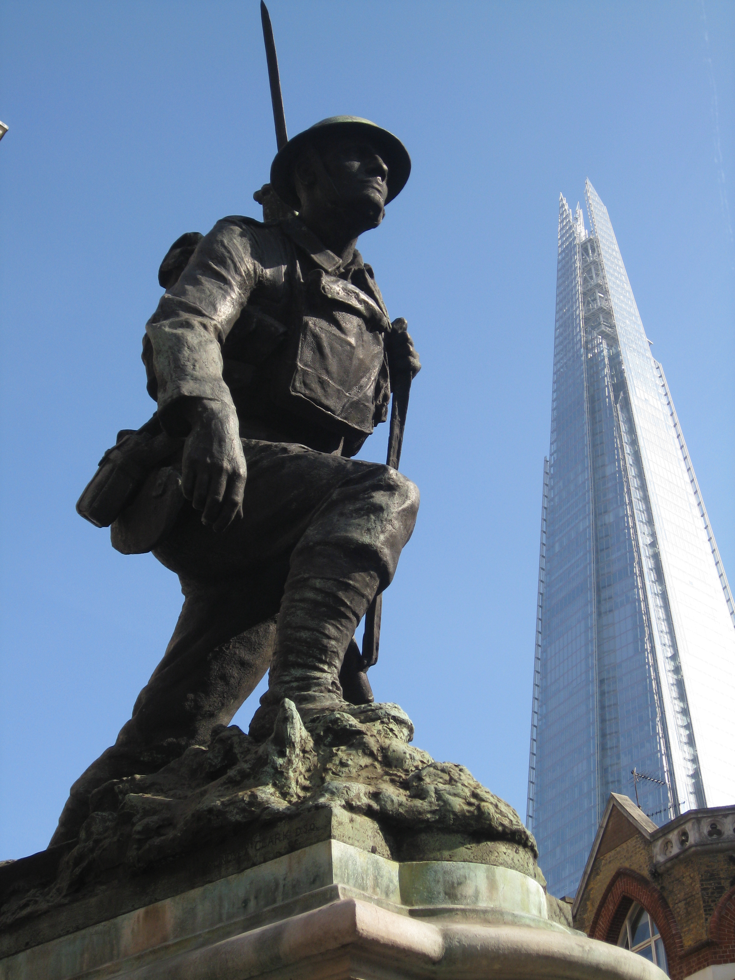 Pin by ForestWorld on London | Statue of liberty, Landmarks, London